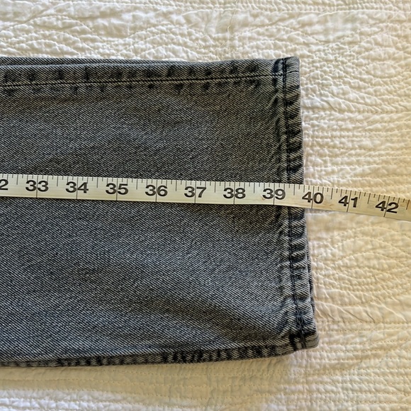 H&M Grey Wash Straight Cut Jeans - Picture 7 of 7